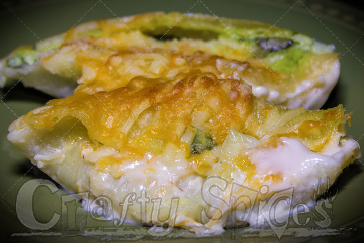 Spinach and Ricotta Stuffed Shells Spinach and Ricotta Stuffed Shells