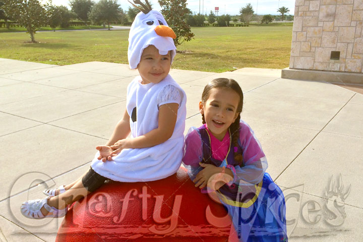 Olaf and Ana having fun